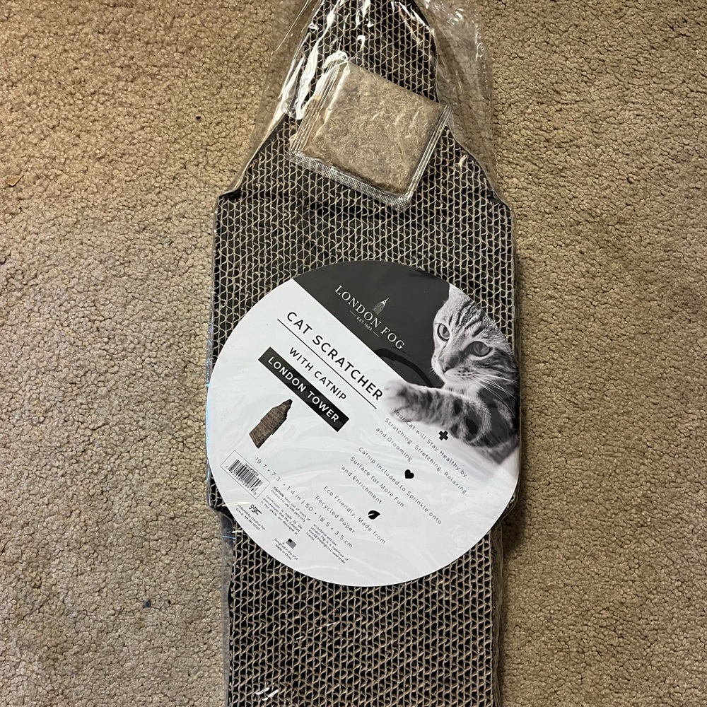 London Tower/Big Ben (officially Elizabeth Tower) Cat Scratcher with Catnip